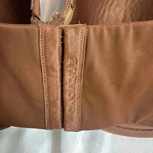 Cacique chocolate brown boost multi way strapless bra size 44E (DD) - Picture 7 of 13